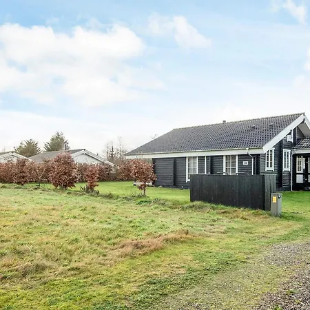 Holiday home Charming Retreat In Sydjylland